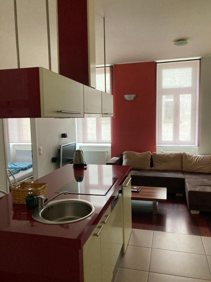 וינה Debo Apartments מראה חיצוני תמונה