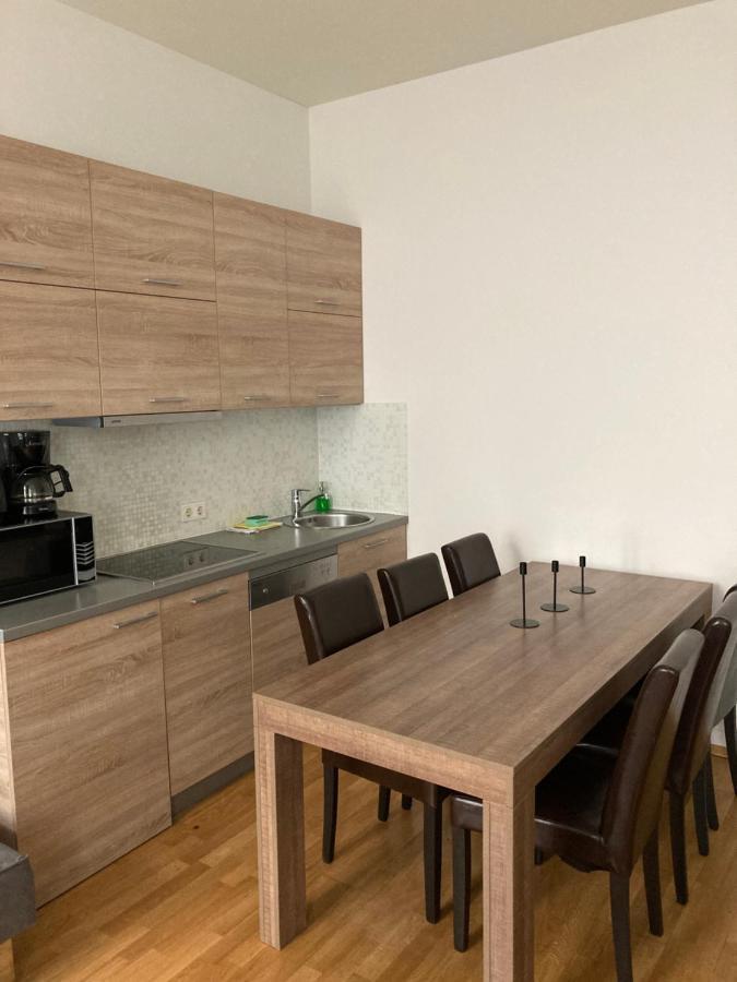 וינה Debo Apartments מראה חיצוני תמונה