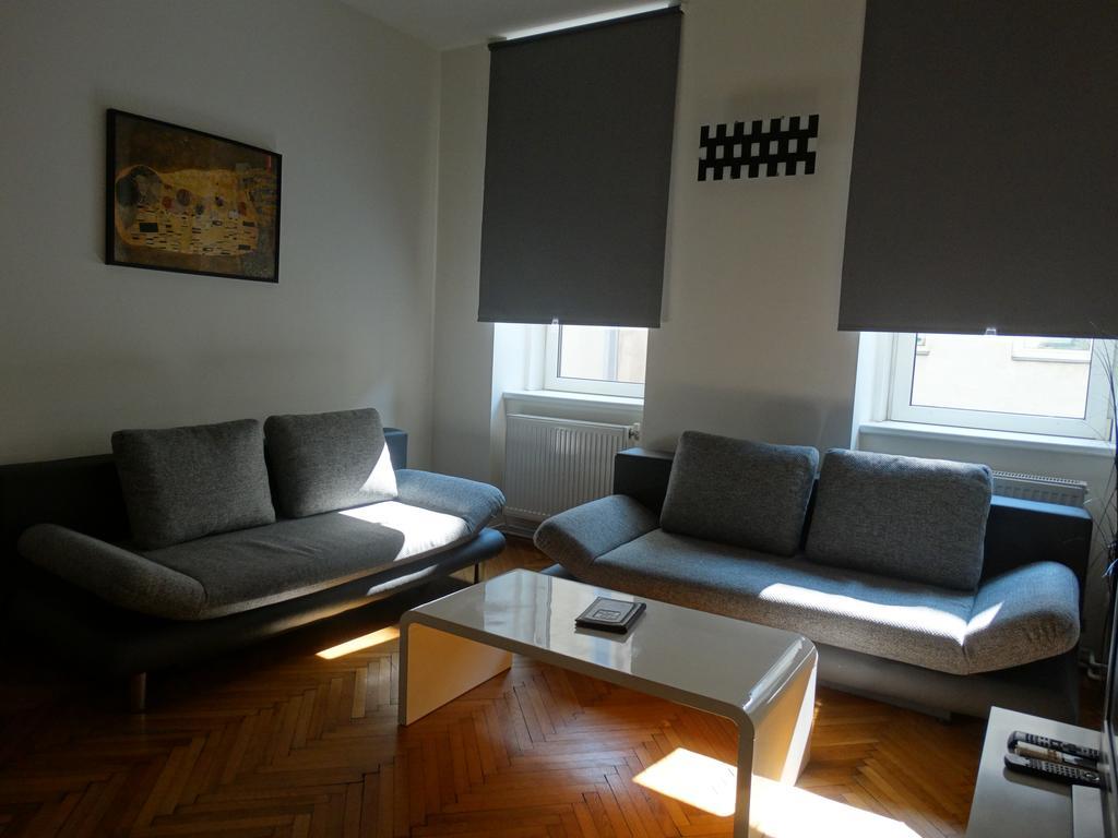 וינה Debo Apartments מראה חיצוני תמונה